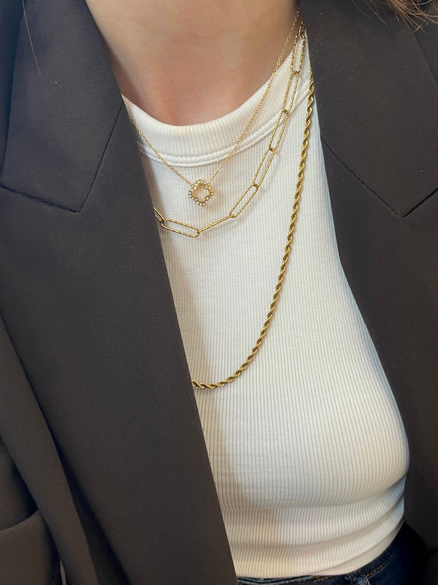 Clara necklace