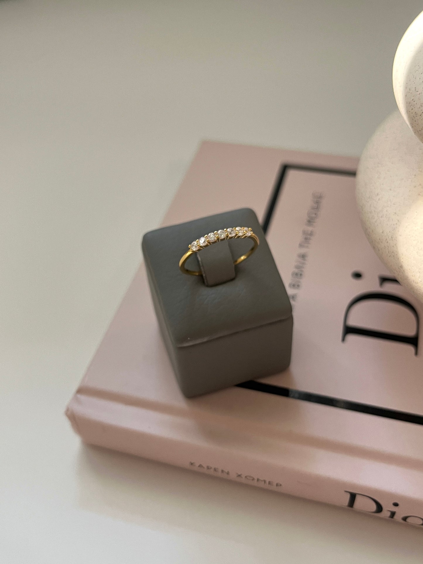 Maya ring