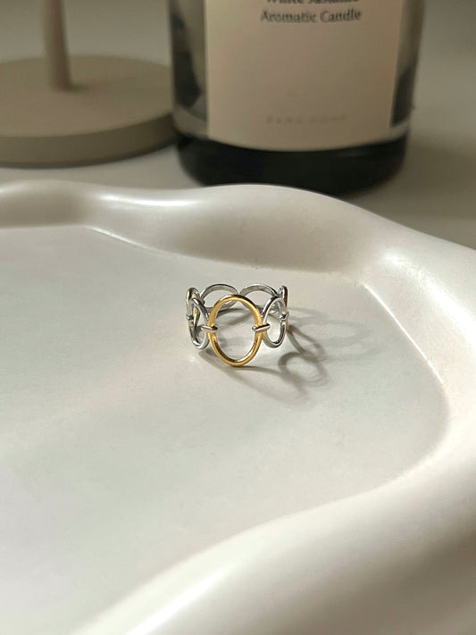 Livia ring