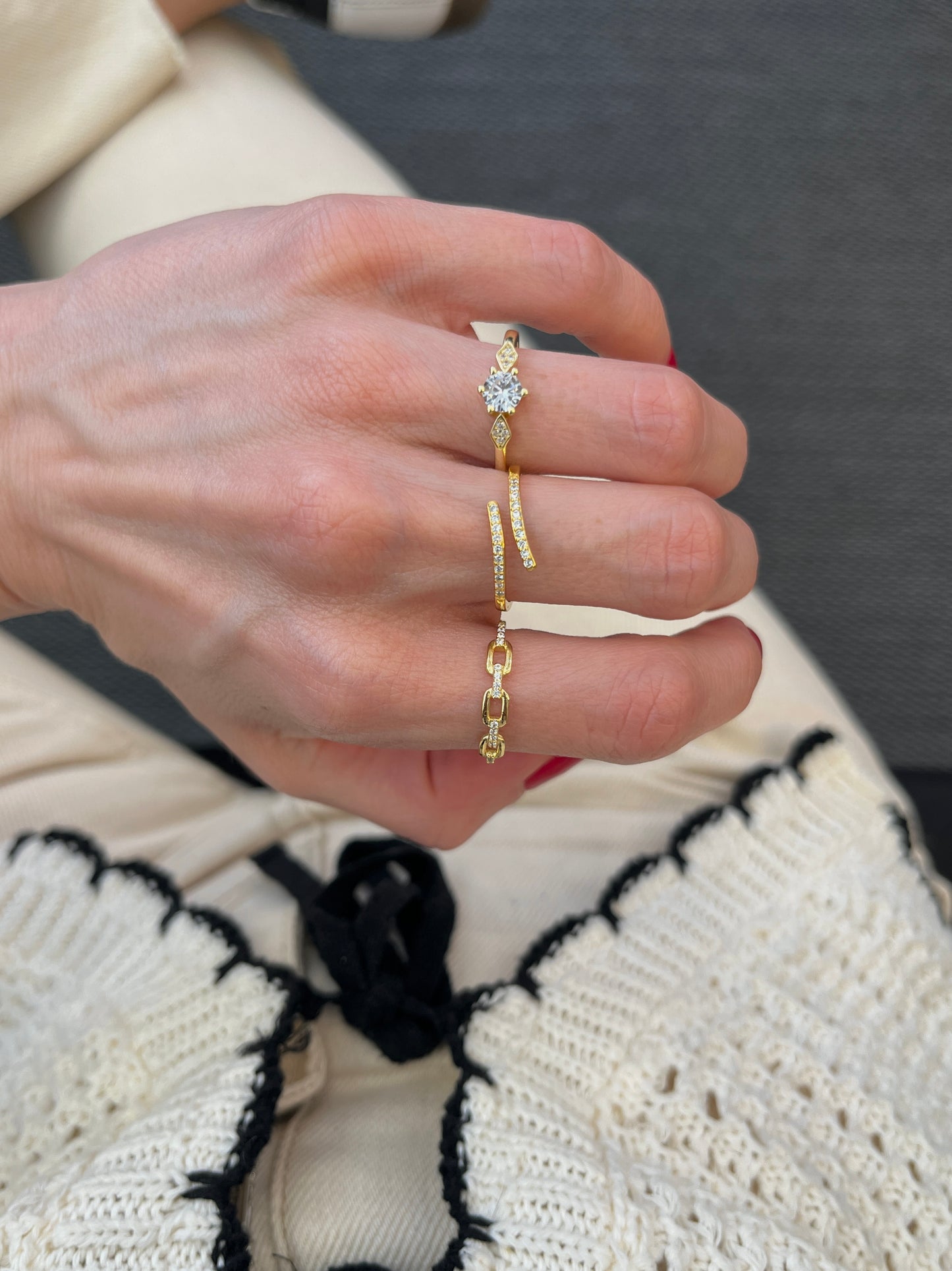 Cali ring