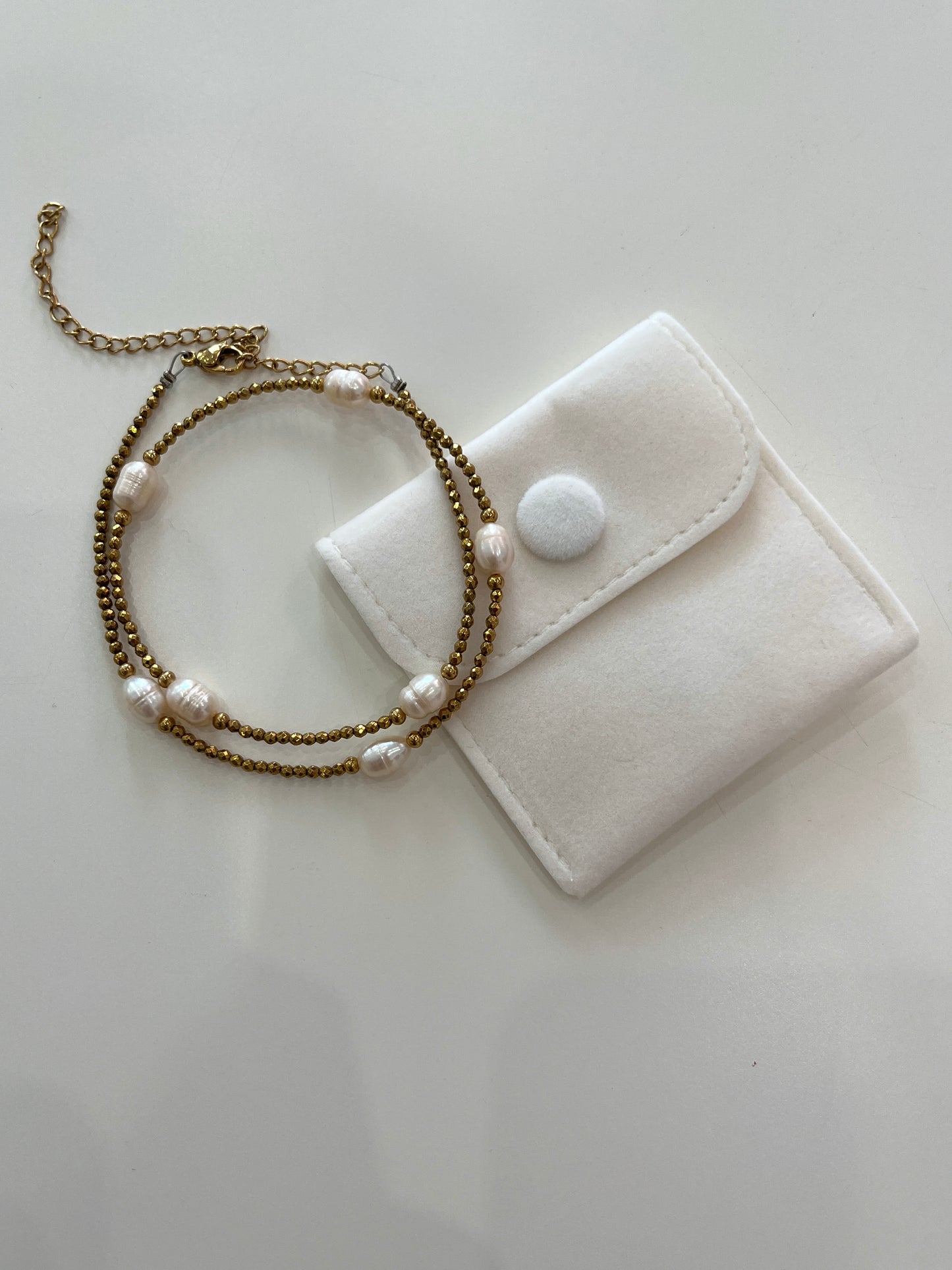Isla pearl necklace