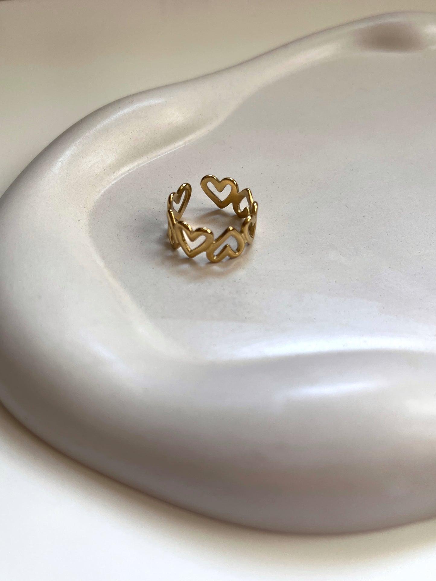 Hearts ring