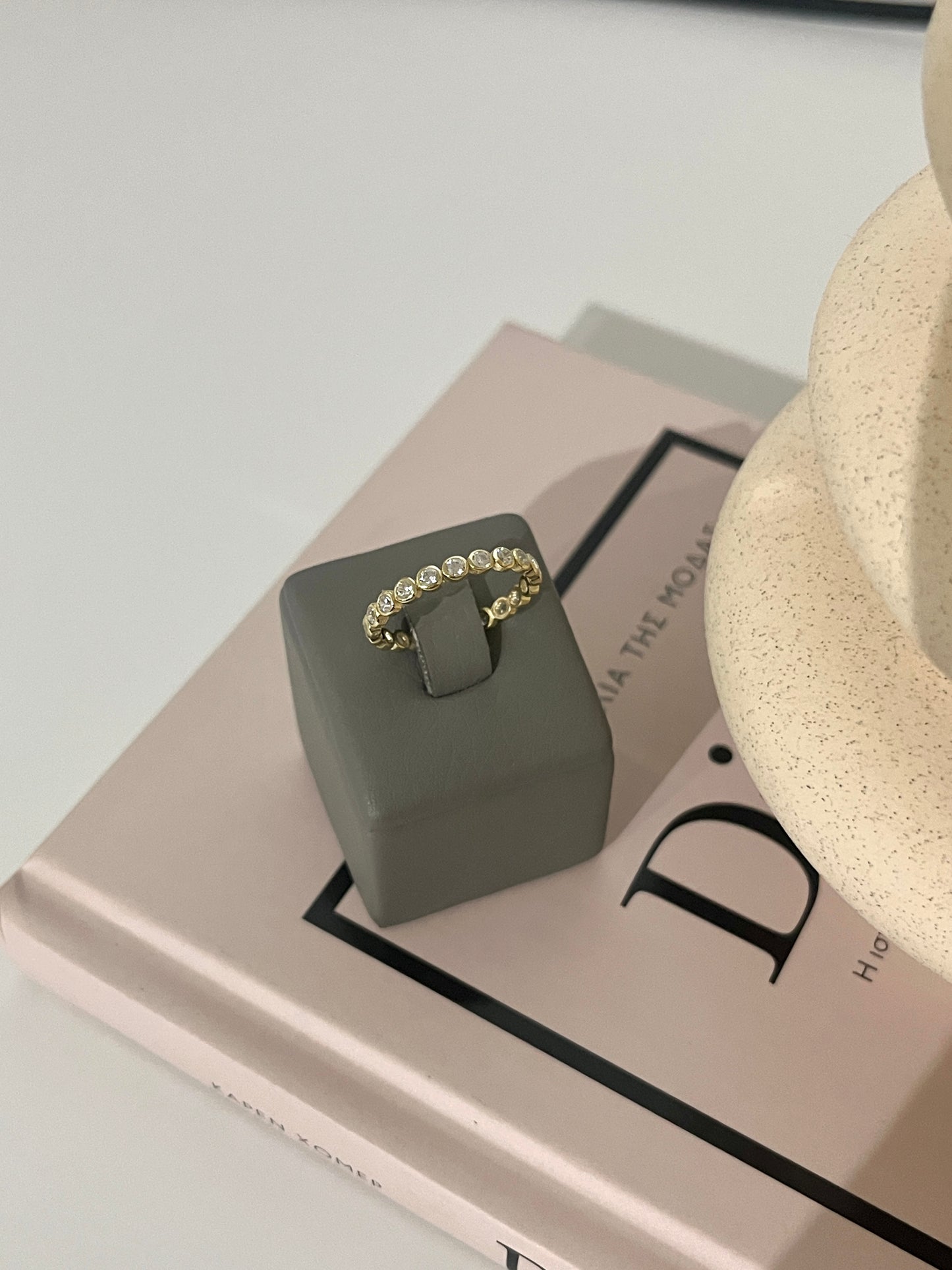 Emma ring