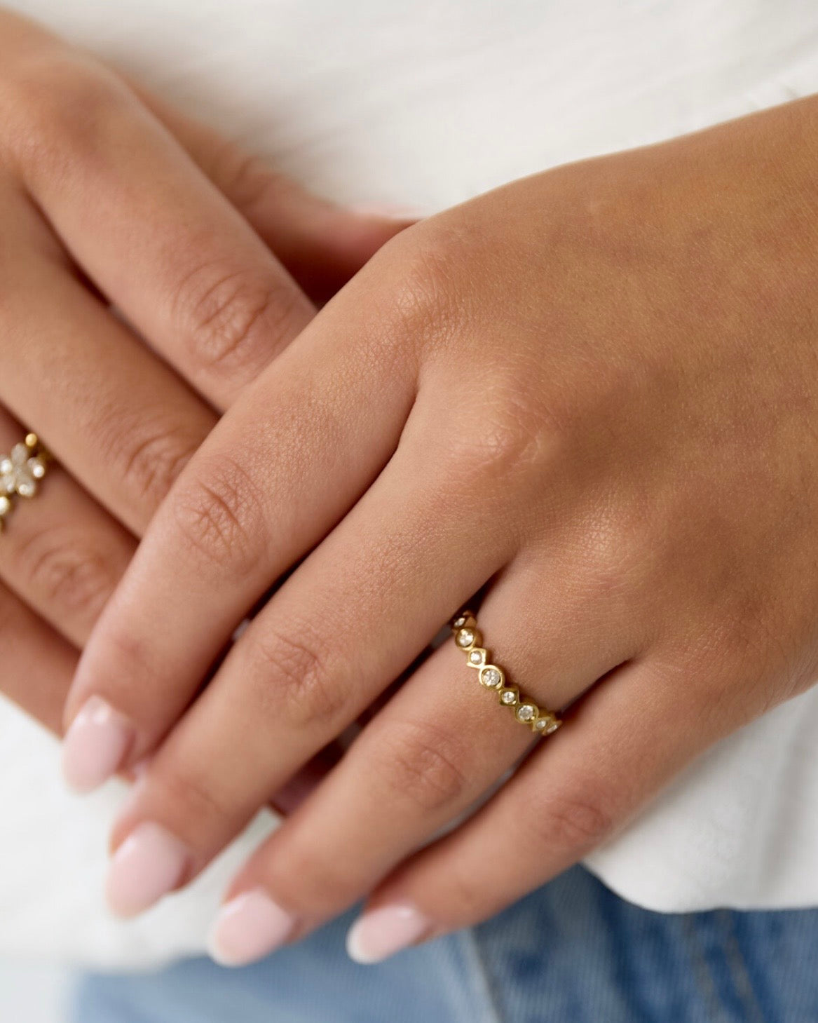 Felicia ring